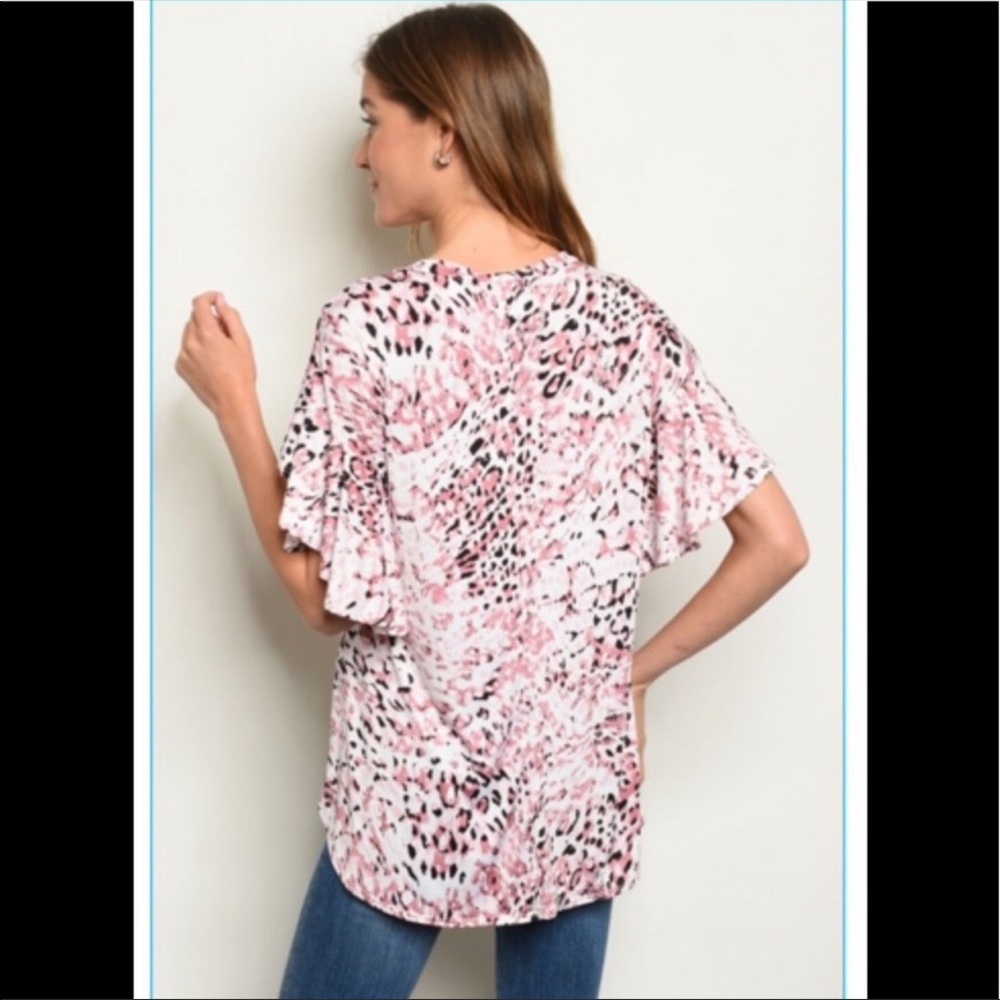NWT Slinky Leopard Top - Picture 3 of 5